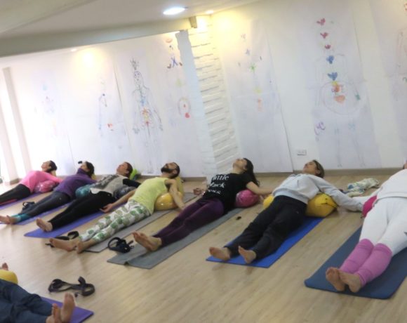 YOGA ACCESIBLE YOGA ACCESIBLE